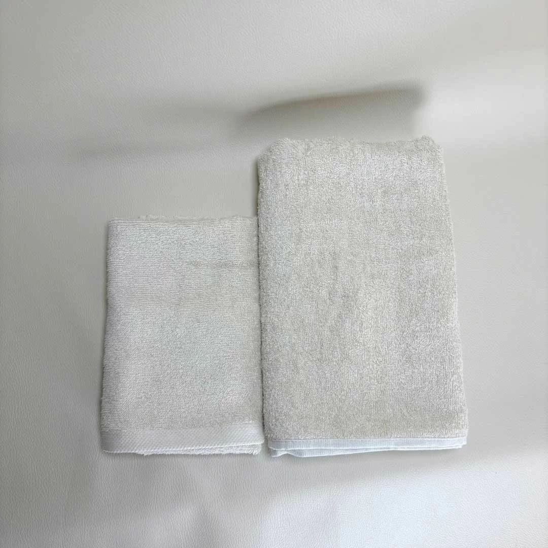 Coppia Asciugamani Personalizzati LineaBlu art....